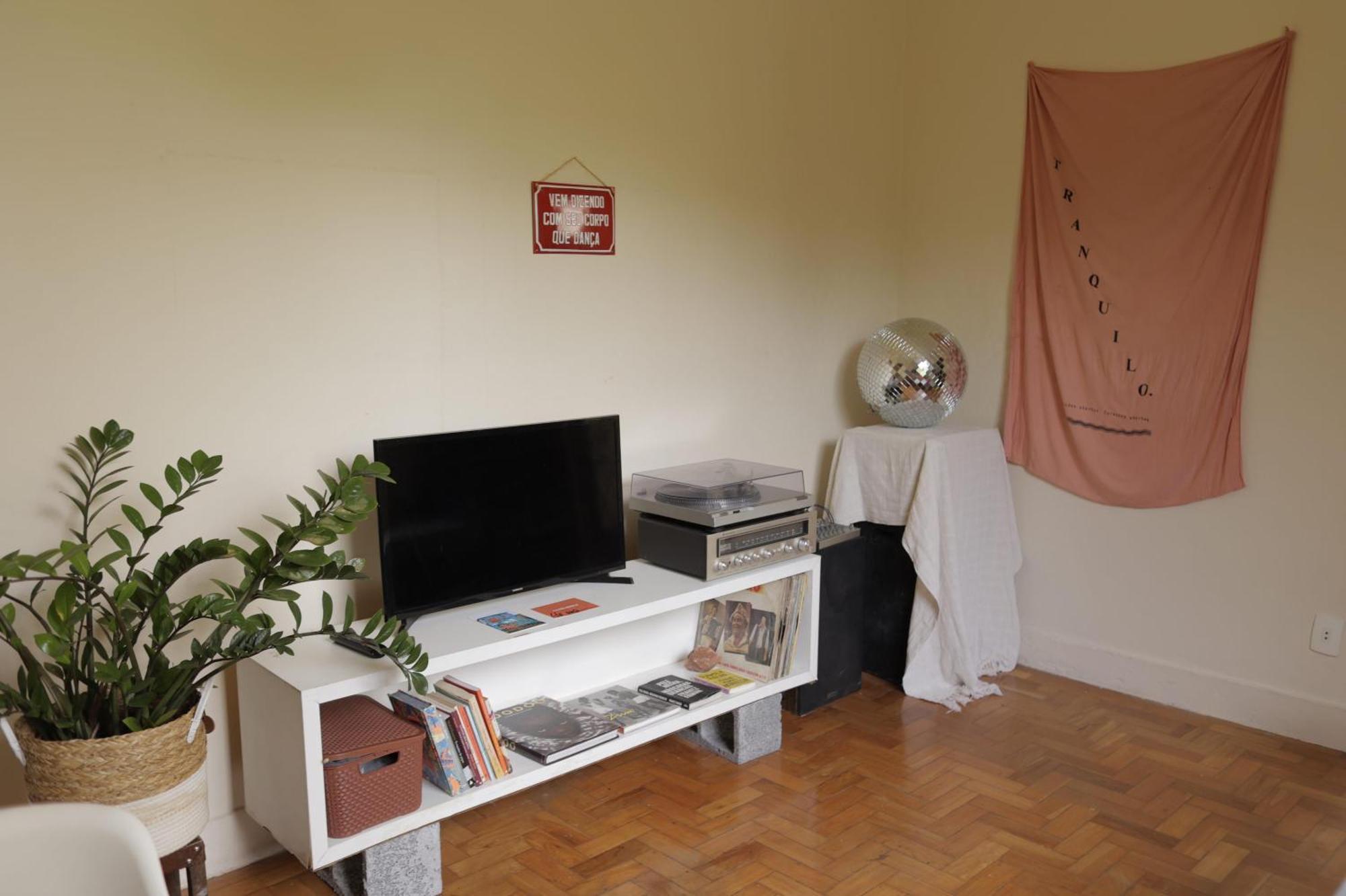 Quarto Casal Com Janela Casa Caramel 贝洛哈里桑塔 外观 照片